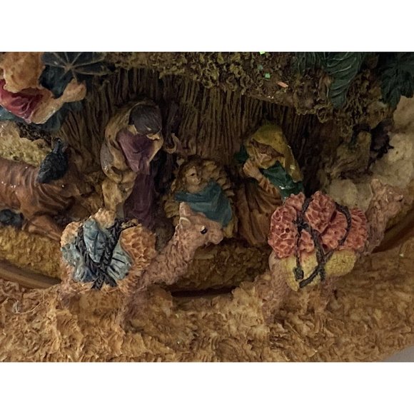 Vintage Story of Jesus Birth Nativity Scene Wind up Musical Plays O‎ Holy Night - Picture 12 of 16